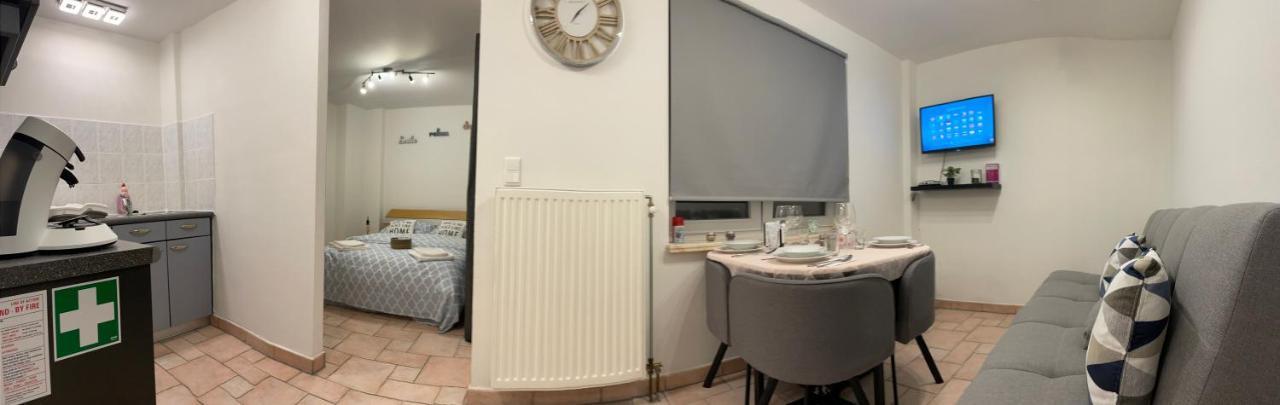 Gezellige Studio 1 Slaapkamer, 3Pers,Strand,Zee 50M Oostende Ngoại thất bức ảnh