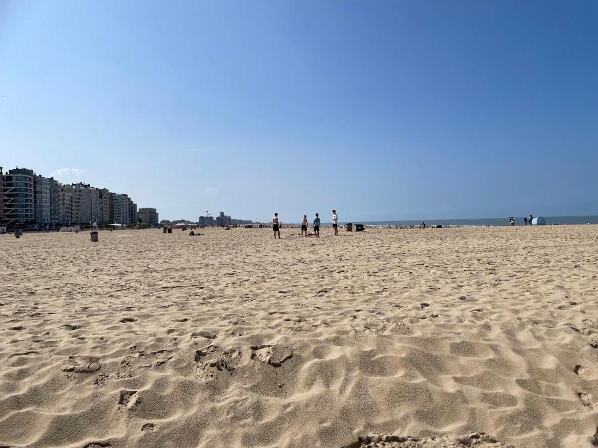 Gezellige Studio 1 Slaapkamer, 3Pers,Strand,Zee 50M Oostende Ngoại thất bức ảnh